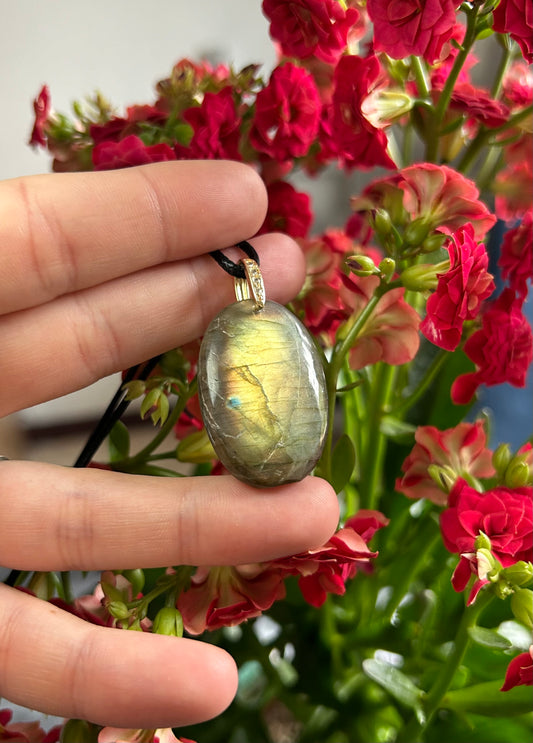 Pendentif en Labradorite jaune